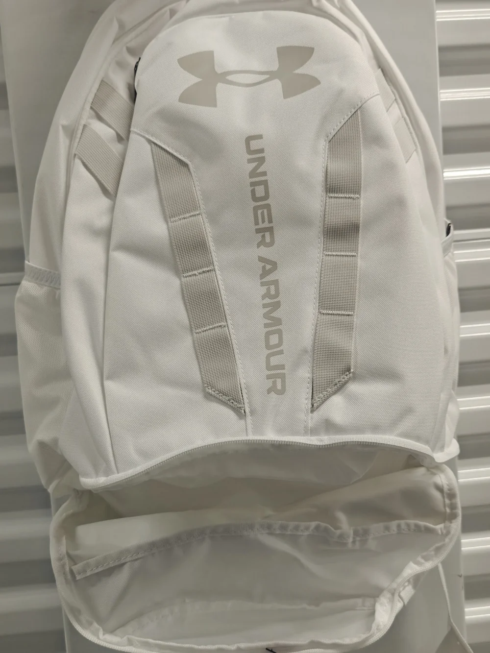 Under Armour Hustle 5.0 Backpack 29l White NWT